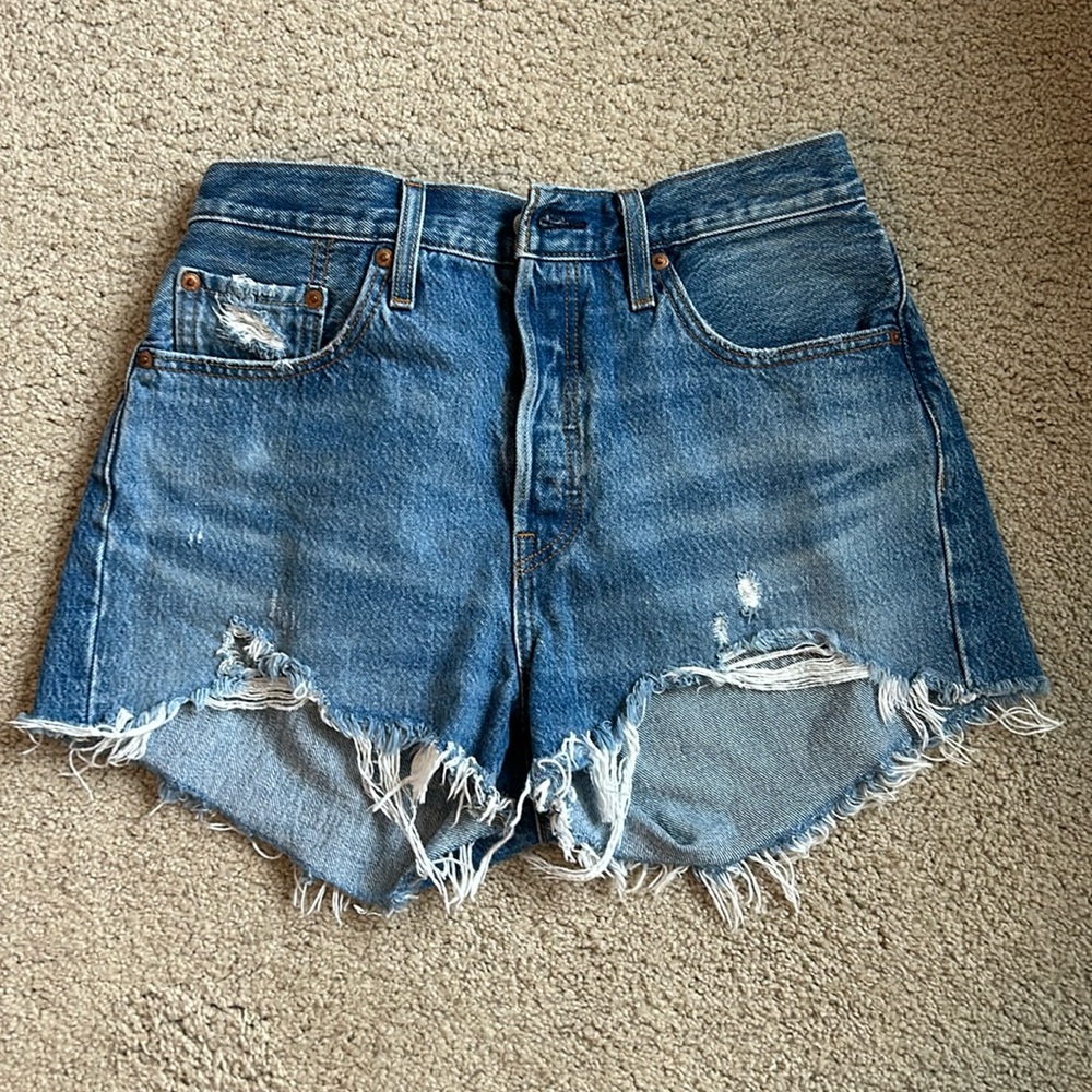 Levi’s vintage high-rise denim shorts